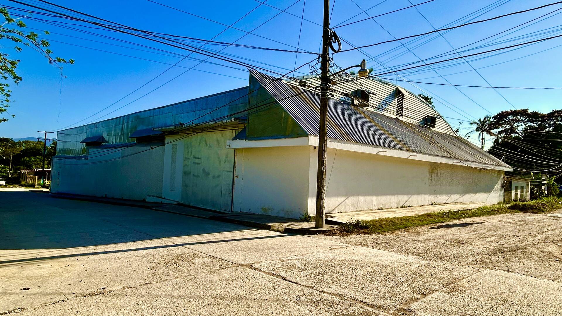 #4 - Bodega para Renta en Palenque - CS